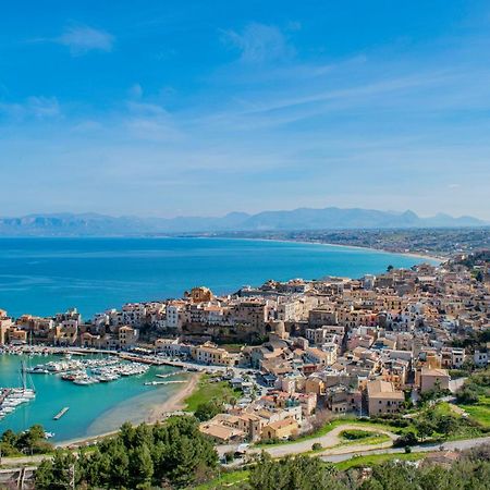 Borgo Aranci - Villa Tulipano カステッランマーレ・デル・ゴルフォ エクステリア 写真