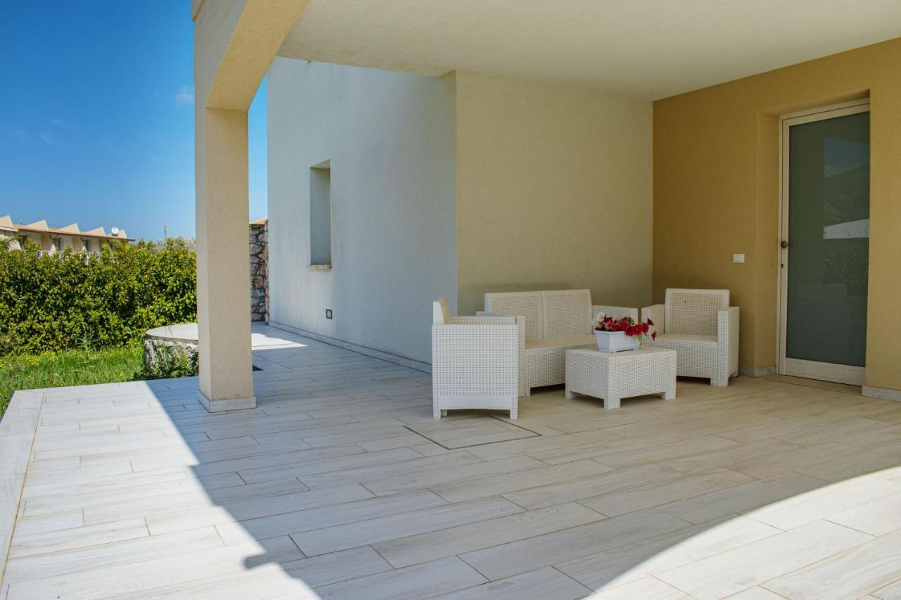 Borgo Aranci - Villa Tulipano カステッランマーレ・デル・ゴルフォ エクステリア 写真