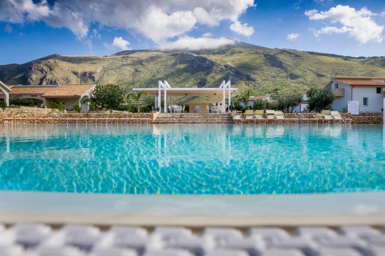 Borgo Aranci - Villa Tulipano カステッランマーレ・デル・ゴルフォ エクステリア 写真